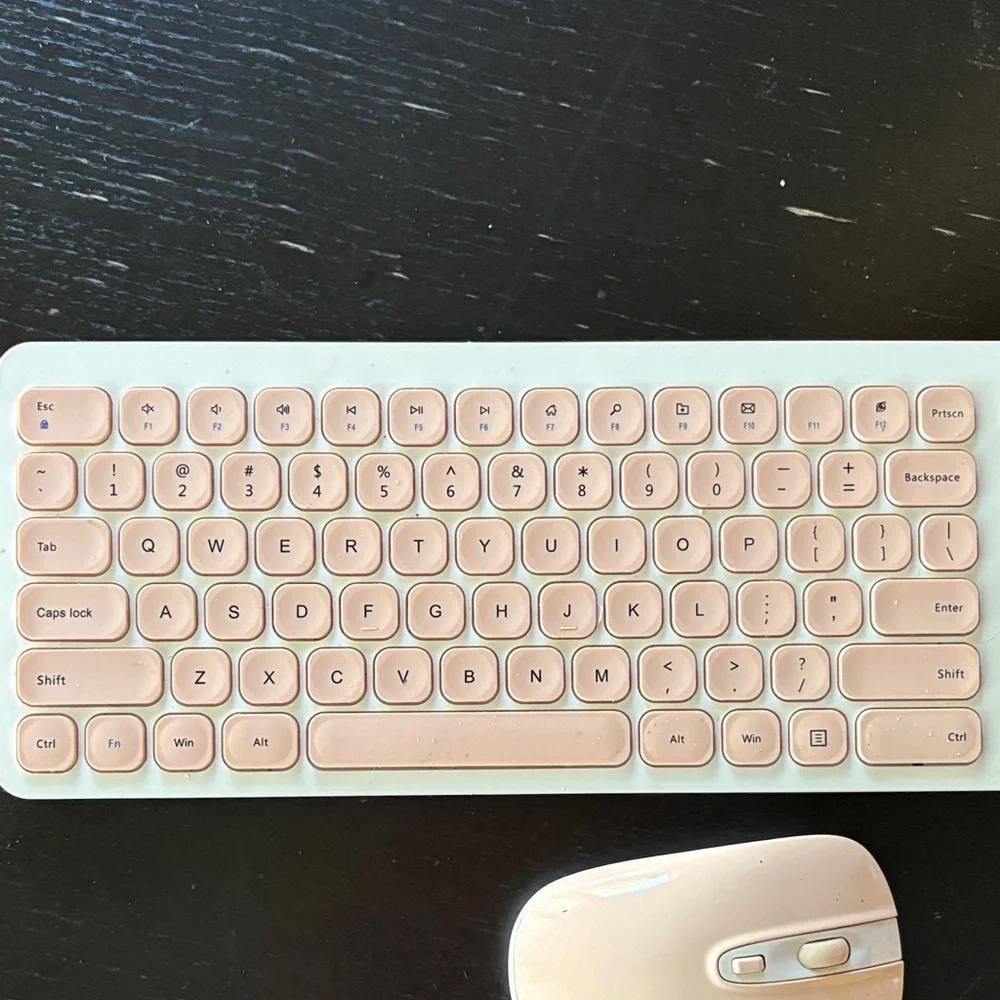 Cimetech Pink and White Wireless Keyboard and Mouse Set